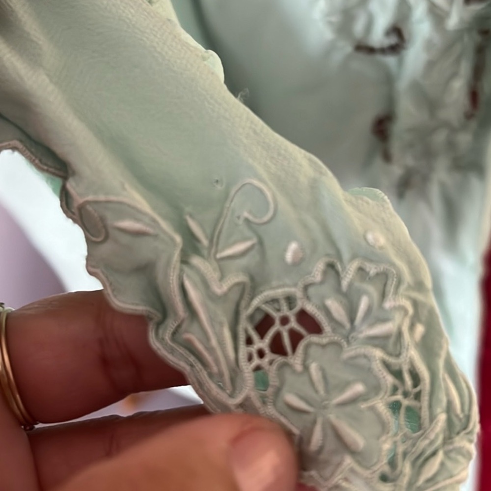 Vintage Silk Embroidered Mint Green Women's Top - Picture 6 of 8